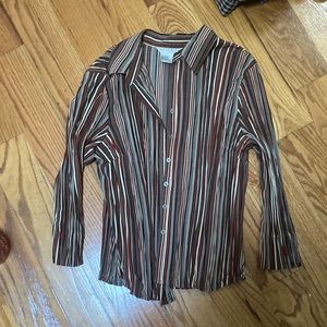 Women’s 70s inspired button down